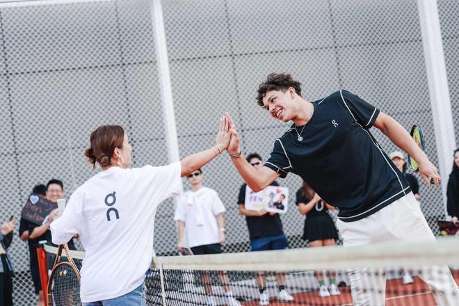 郭士强接手 郭士强接手
