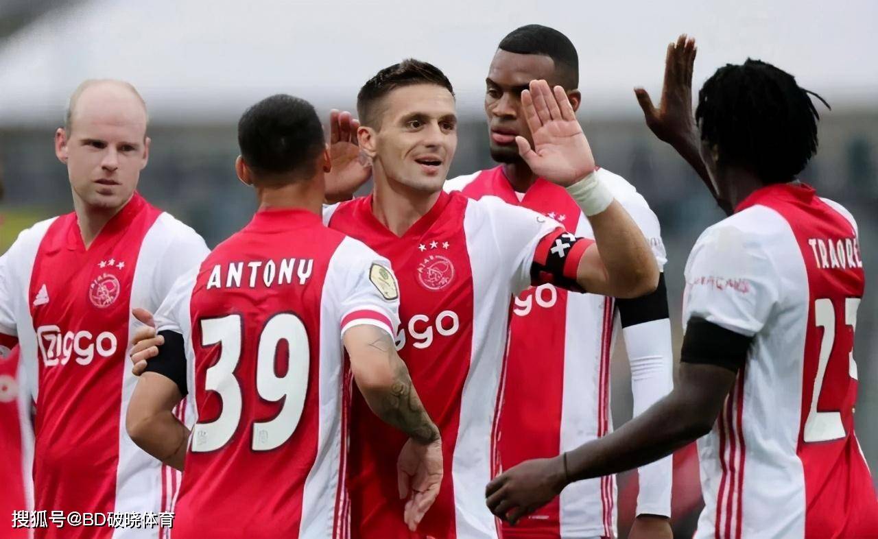 着一盏小灯 着一盏小灯