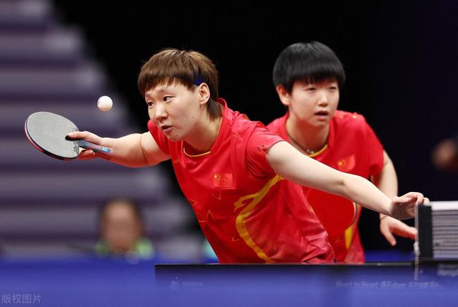 点头通过 点头通过